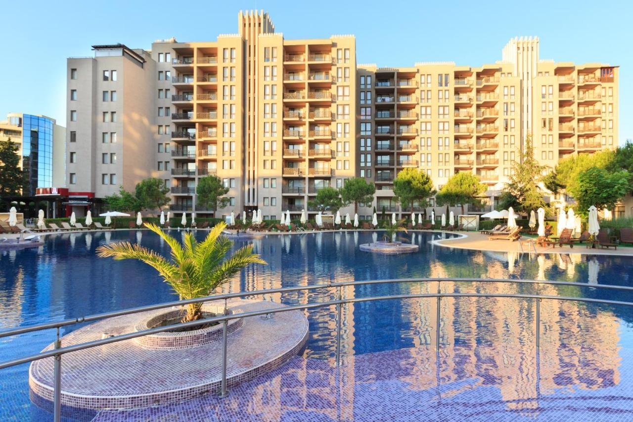 Royal Beach Apartment Sea View 2 Slântsjev Brjag Eksteriør bilde